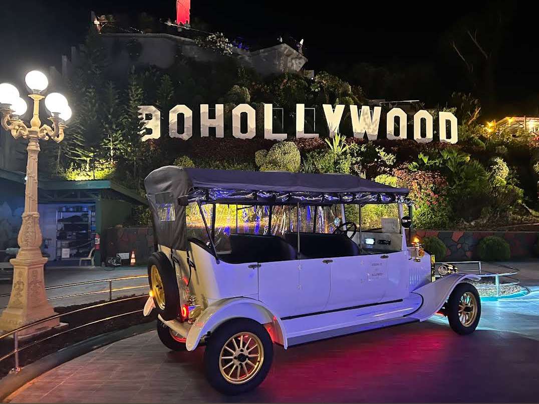 عملية ليلية للمركبة الكهربائية ذات المناظر الطبيعية الخلابة من YATIAN في معلم بوهوليوود، بوهول بالفلبين